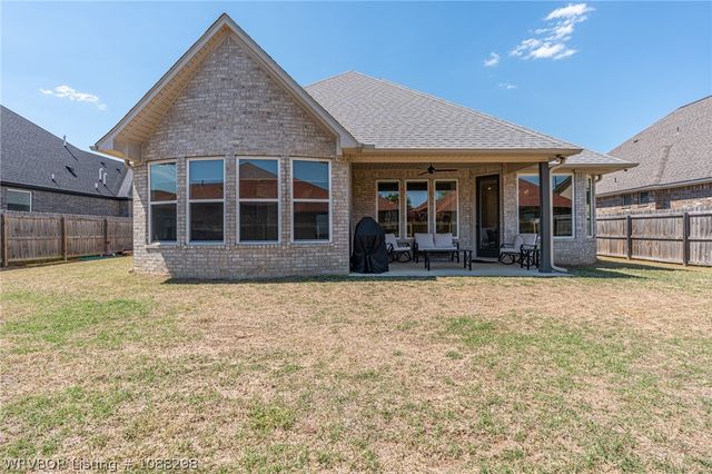 6911 Forest Canyon Drive, Fort Smith, AR 72916