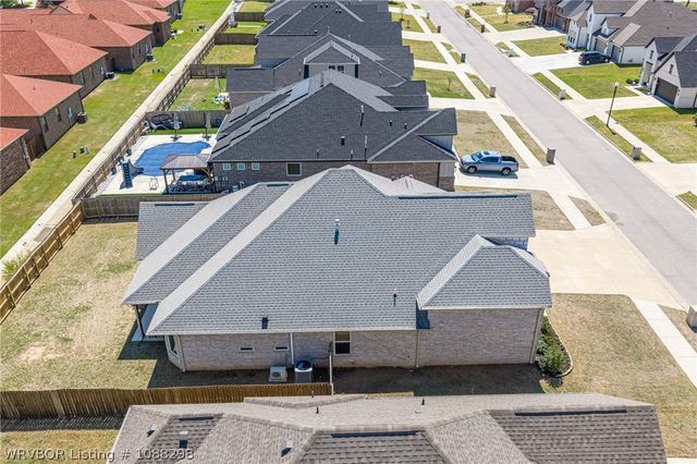 6911 Forest Canyon Drive, Fort Smith, AR 72916