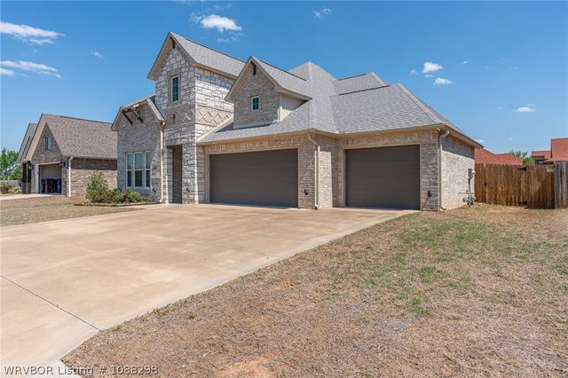 6911 Forest Canyon Drive, Fort Smith, AR 72916