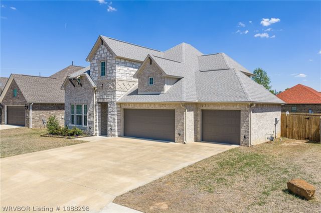 6911 Forest Canyon Drive, Fort Smith, AR 72916