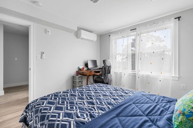 161 Sumner St 2, Quincy, MA 02169