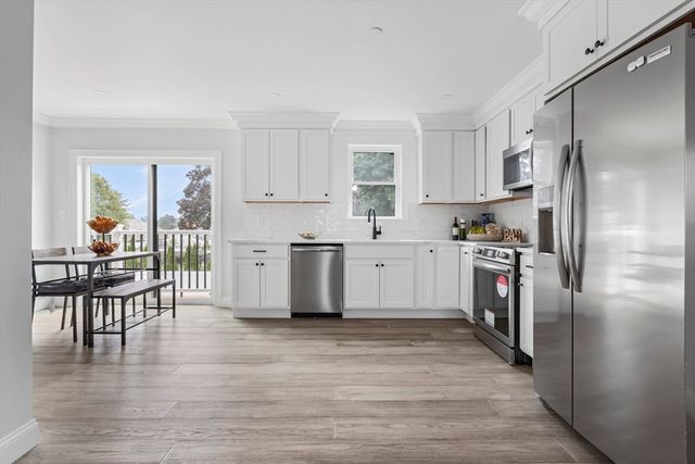 161 Sumner St 2, Quincy, MA 02169