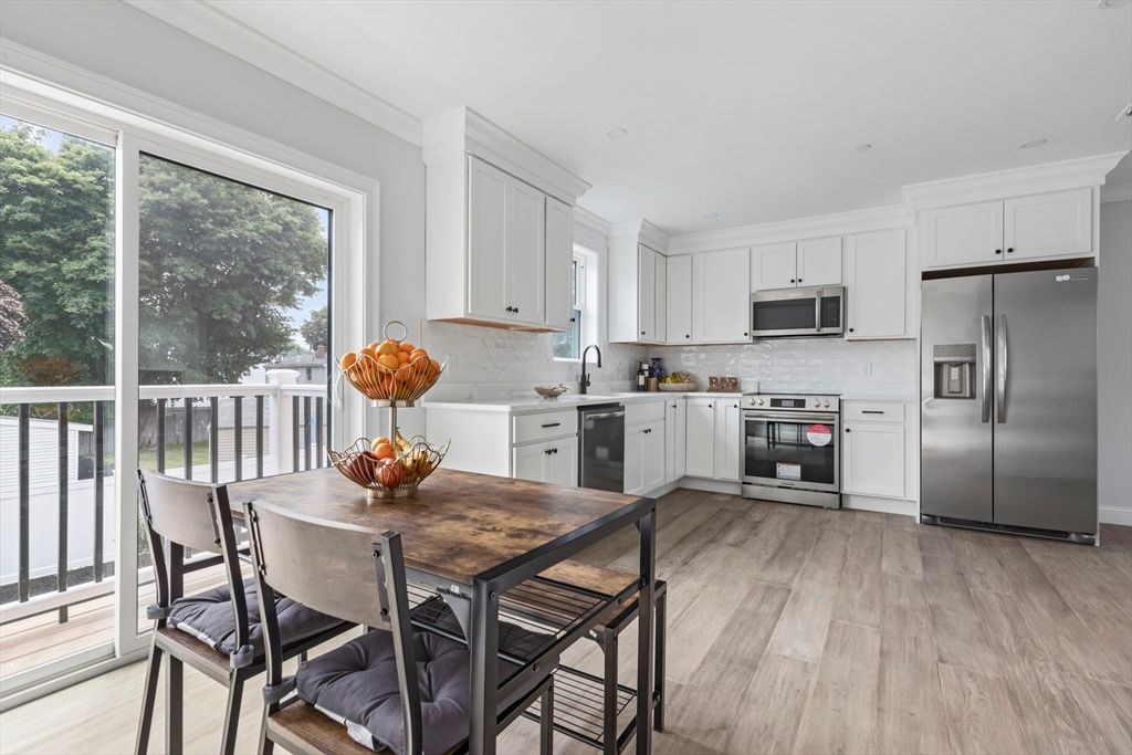 161 Sumner St 2, Quincy, MA 02169