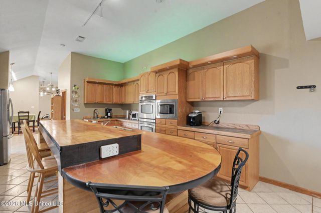 19273 Hunters Bend Drive, Gulfport, MS 39503