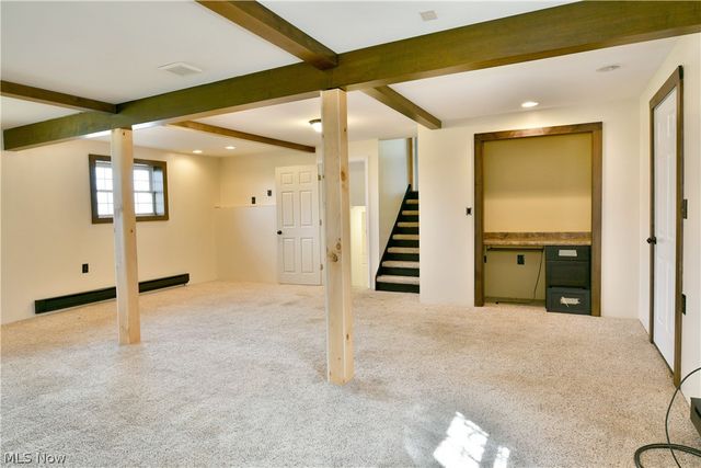 6883 Palmyra Road SW, Warren, OH 44481