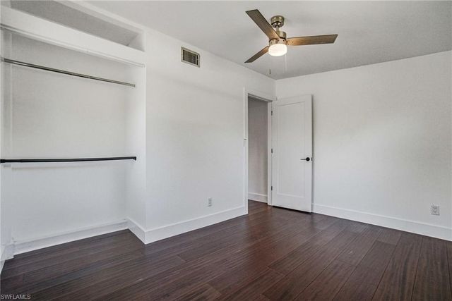 2300 Estey AVE, Naples, FL 34104