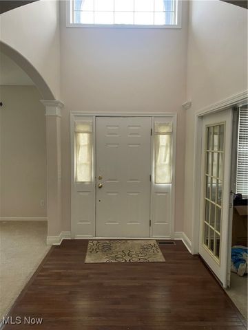 10358 Townley Court, Aurora, OH 44202