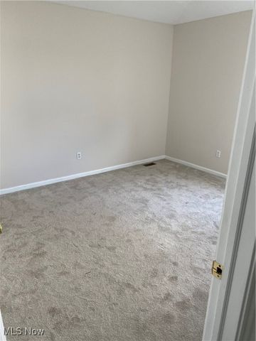 10358 Townley Court, Aurora, OH 44202