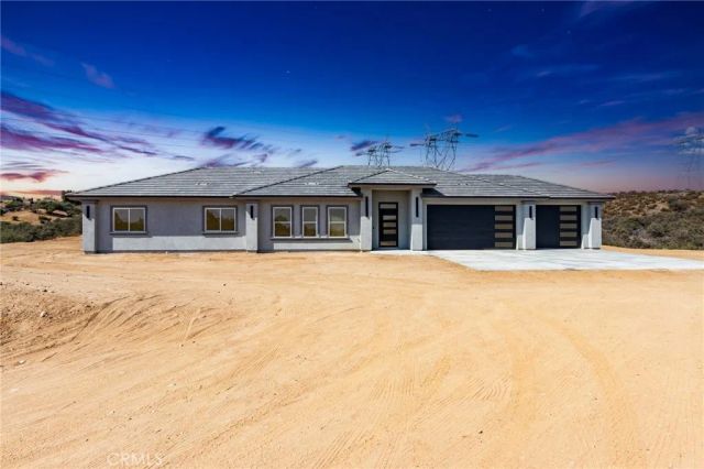 6848 Braceo Street, Oak Hills, CA 92344