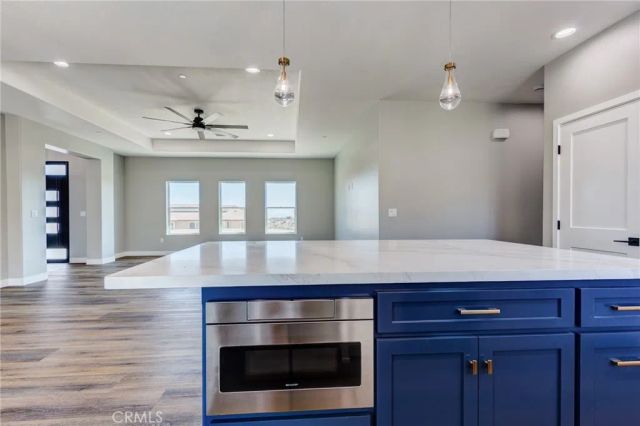 6848 Braceo Street, Oak Hills, CA 92344