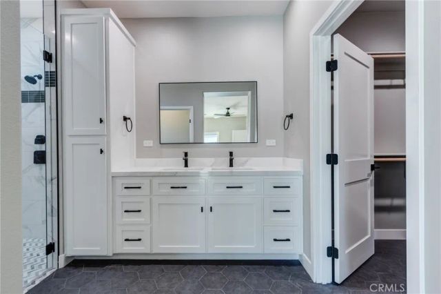 6848 Braceo Street, Oak Hills, CA 92344