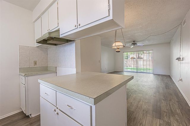 4215 EAST BAY DRIVE 1105B, Clearwater, FL 33764