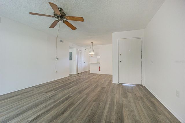 4215 EAST BAY DRIVE 1105B, Clearwater, FL 33764