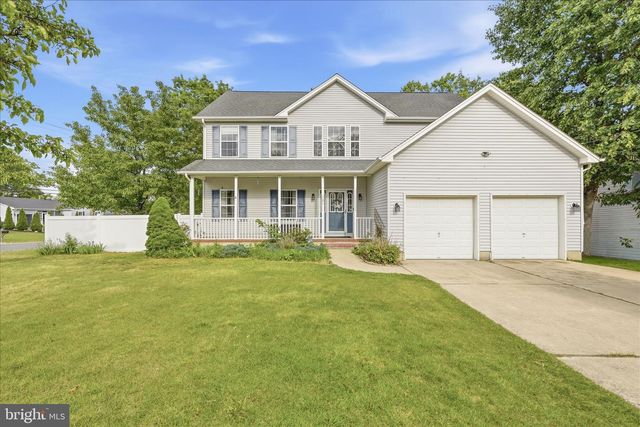 121 BARK RD, Manahawkin, NJ 08050