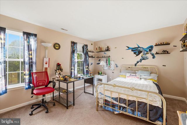 121 BARK RD, Manahawkin, NJ 08050