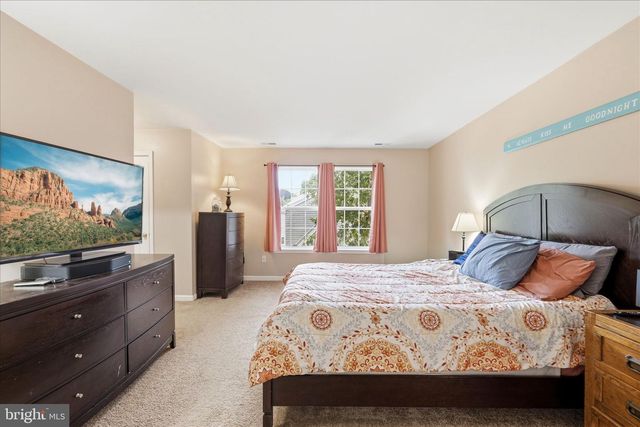 121 BARK RD, Manahawkin, NJ 08050