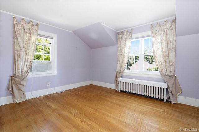 9 Leith Place, White Plains, NY 10605