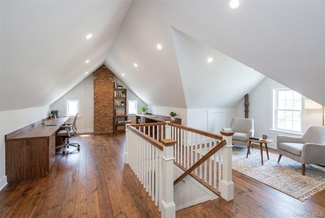 9 Leith Place, White Plains, NY 10605