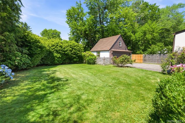 9 Leith Place, White Plains, NY 10605