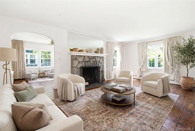 9 Leith Place, White Plains, NY 10605