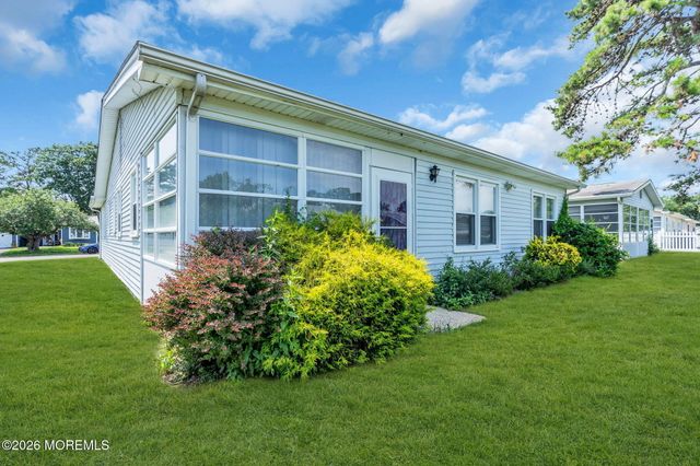 26 Kent Drive, Brick, NJ 08723