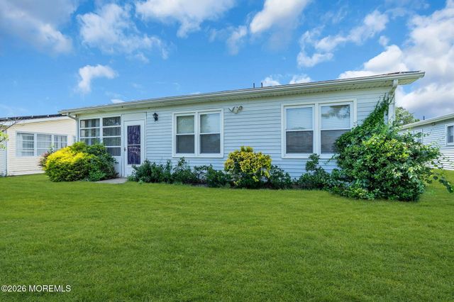 26 Kent Drive, Brick, NJ 08723