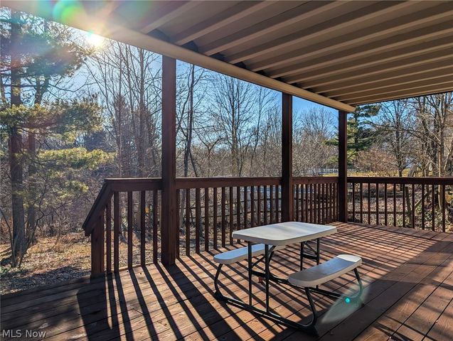 9411 Barr Road, Brecksville, OH 44141
