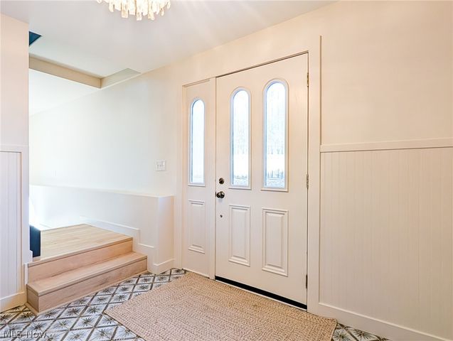 9411 Barr Road, Brecksville, OH 44141