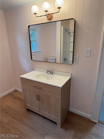 1716 7th Street, Cuyahoga Falls, OH 44221