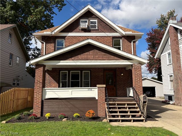 1716 7th Street, Cuyahoga Falls, OH 44221