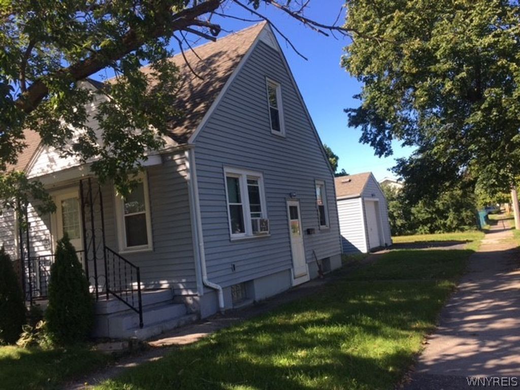 3572 Sherwood Avenue, Niagara Falls, NY 14301