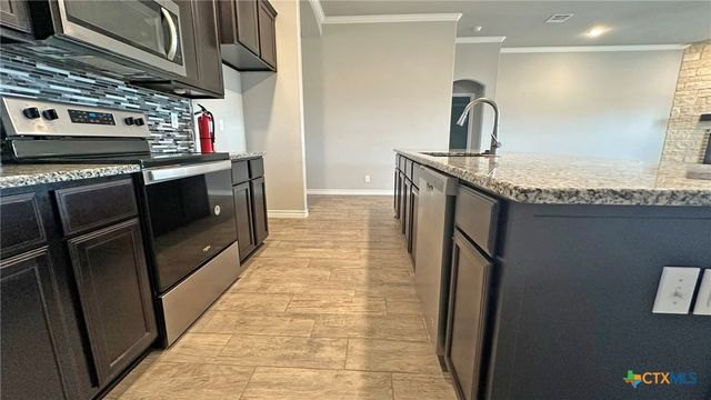 2607 Settlers Oak Drive, Belton, TX 76513