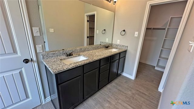 2607 Settlers Oak Drive, Belton, TX 76513
