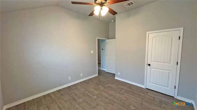 2607 Settlers Oak Drive, Belton, TX 76513