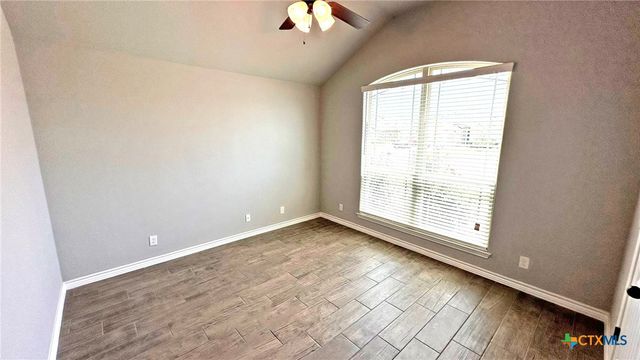 2607 Settlers Oak Drive, Belton, TX 76513