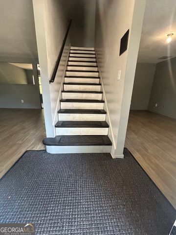 214 Sherwood Loop, Mcdonough, GA 30253