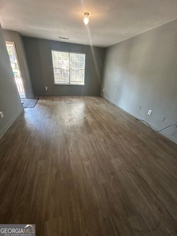 214 Sherwood Loop, Mcdonough, GA 30253