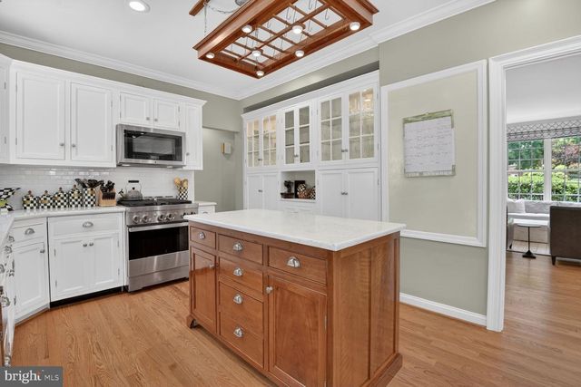5909 MADAWASKA RD, Bethesda, MD 20816