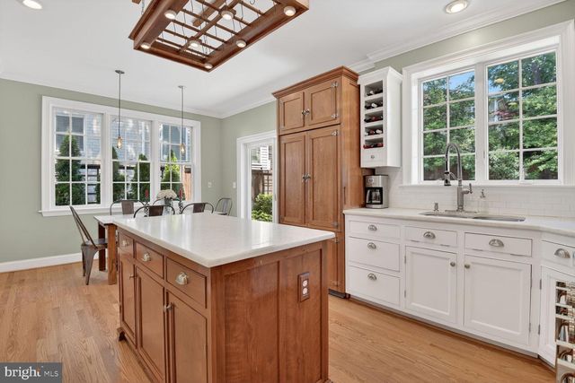 5909 MADAWASKA RD, Bethesda, MD 20816