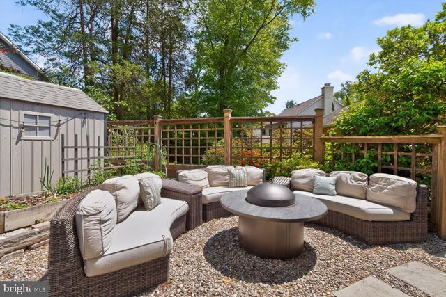 5909 MADAWASKA RD, Bethesda, MD 20816