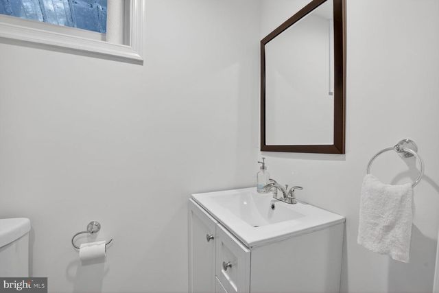 5909 MADAWASKA RD, Bethesda, MD 20816