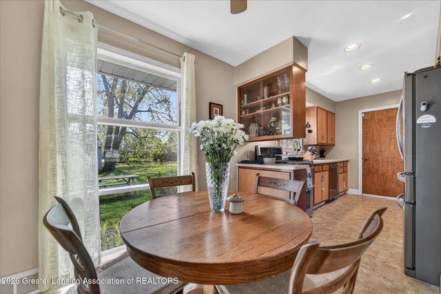 1121 Jenne Street, Grand Ledge, MI 48837