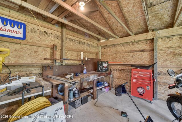 1121 Jenne Street, Grand Ledge, MI 48837