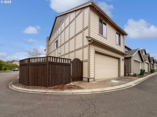 13707 Sw 172ND Ave, Tigard, OR 97140