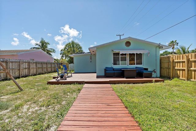 1002 S K Street, Lake Worth, FL 33460