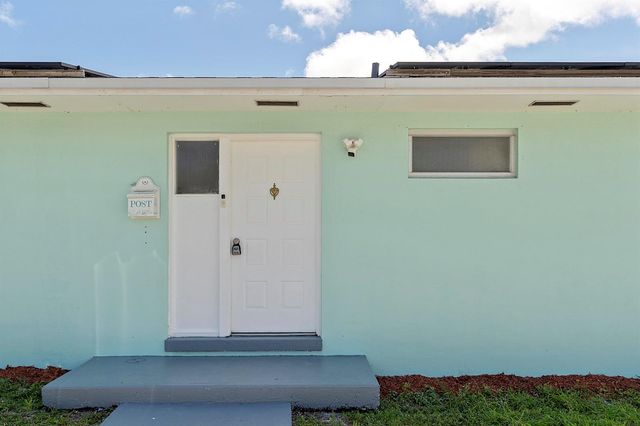 1002 S K Street, Lake Worth, FL 33460