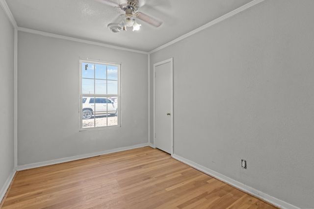 116 N Goldsmith St, Goldsmith, TX 79741