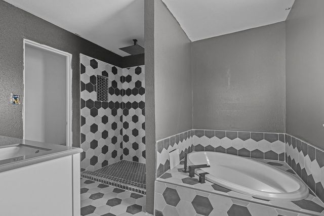 116 N Goldsmith St, Goldsmith, TX 79741