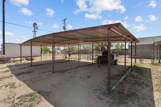 116 N Goldsmith St, Goldsmith, TX 79741