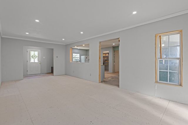 116 N Goldsmith St, Goldsmith, TX 79741